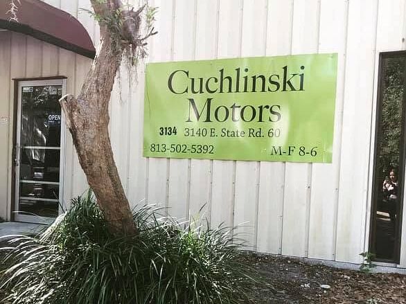 Cuchlinski Motors on State Road 60 in Valrico, Florida